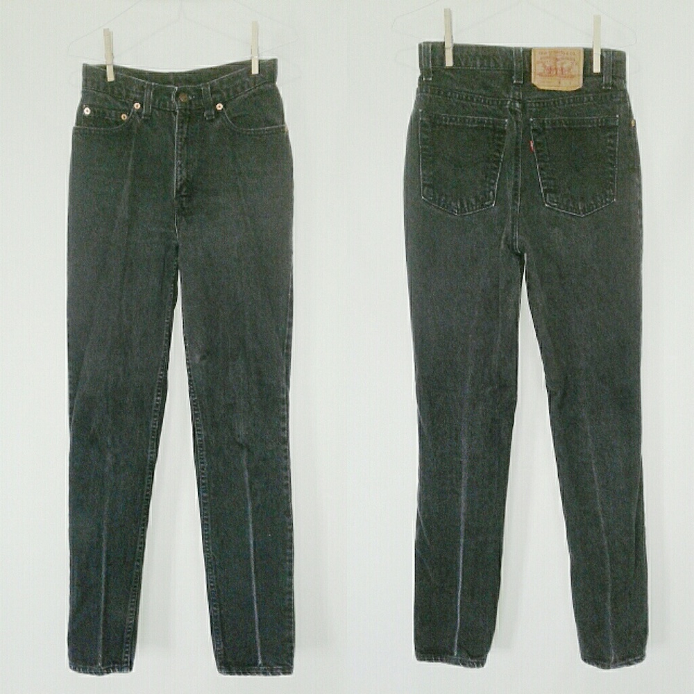 Vintage Black High Waisted Levis Jeans